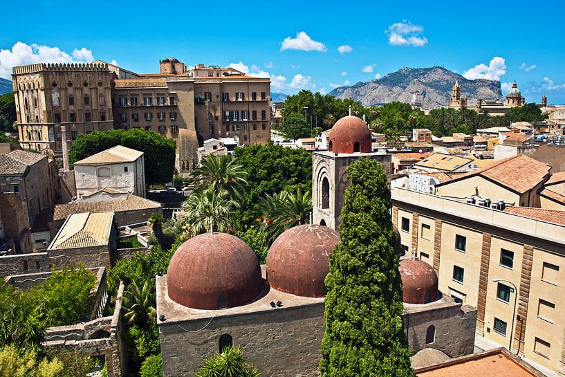 Magical, oriental flair in Palermo by Silva Wischeropp
