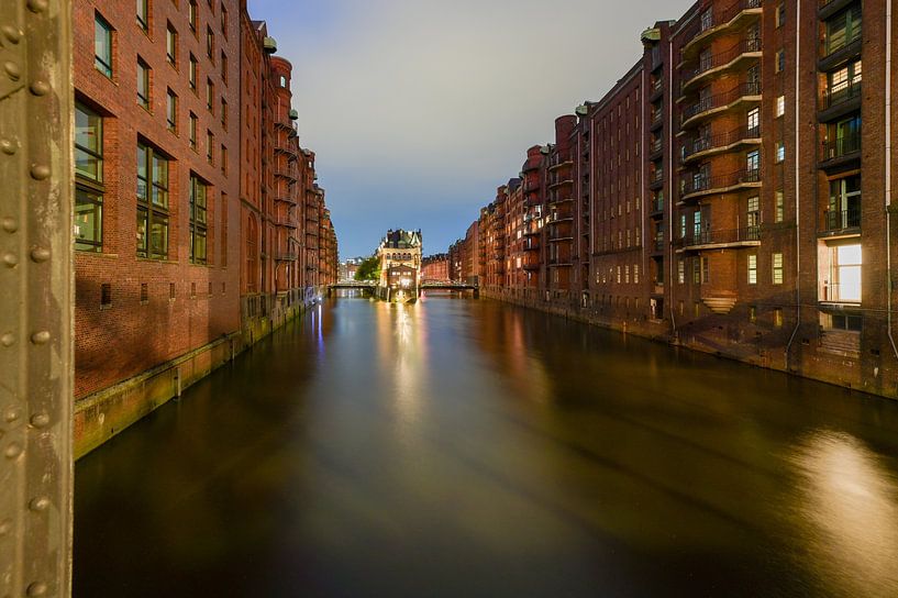 Water castle in the Speicherstadt Hamburg by Stephan Schulz