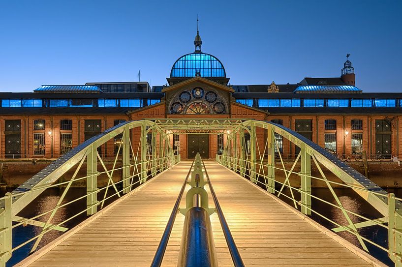 Die Alte Fischauktionshalle bei Nacht - Wunderschönes Hamburg von Rolf Schnepp