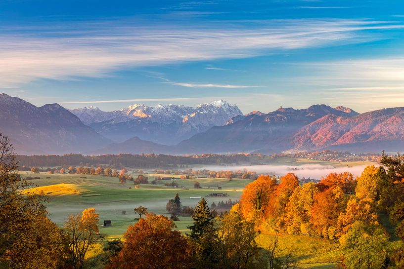 Herbst über Murnauer Moos mit Blick auf Zugspitze von Dieter Meyrl