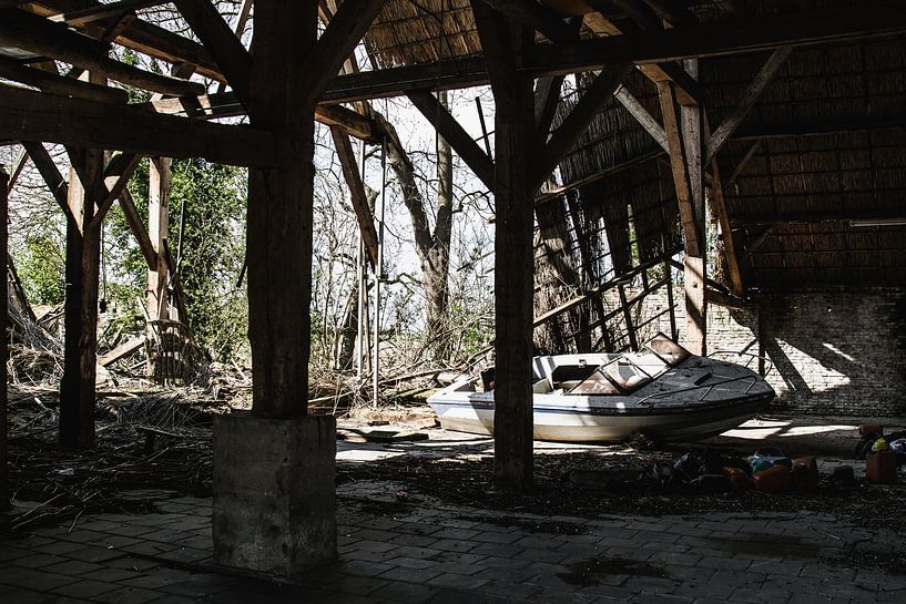 Verlassener und baufälliger Bauernhof von Sabina Meerman