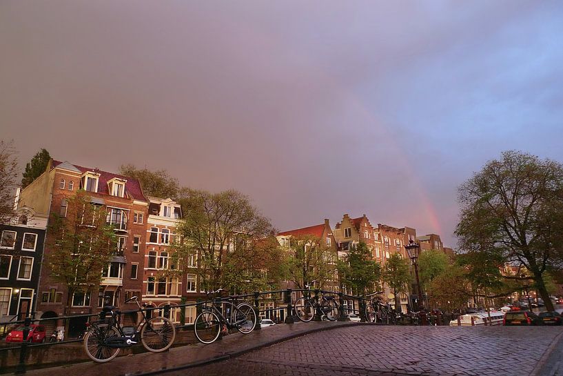 Arc-en-ciel au-dessus du Prinsengracht par Marianna Pobedimova