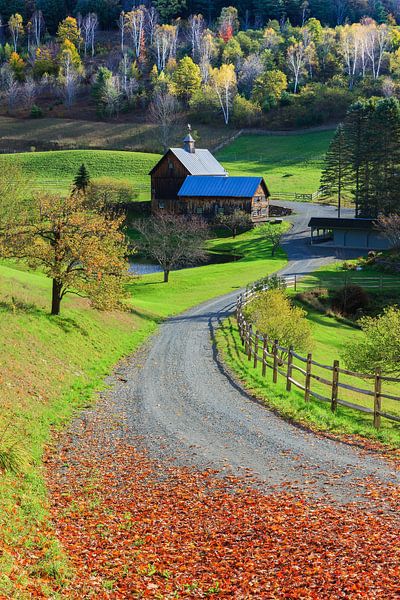 Autumn at the Sleepy Hollow Farm, Woodstock, Vermont by Henk Meijer Photography