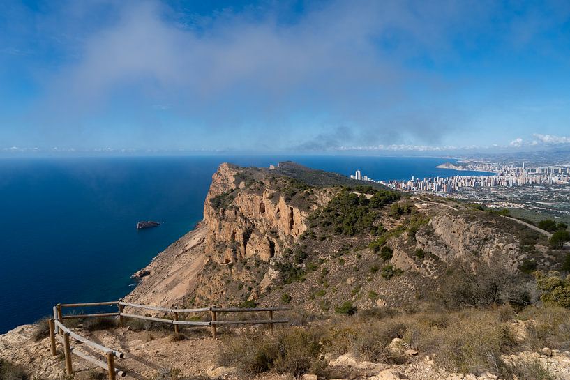 Viewpoint in the Sierra Helada Nature Park by Adriana Mueller