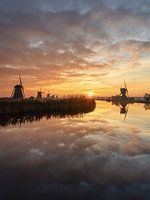Sunrise Kinderdijk (vertical)