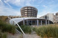 Das Silt Hotel Casino inmitten des Dünengrases in Middelkerke