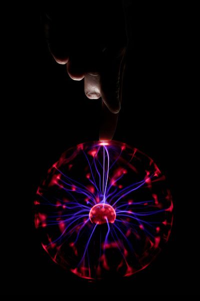 Teslabol oder Plasmabol von Arnold van Rooij