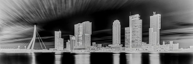 Ligne d'horizon de Rotterdam avec la tête du sud par eric van der eijkj