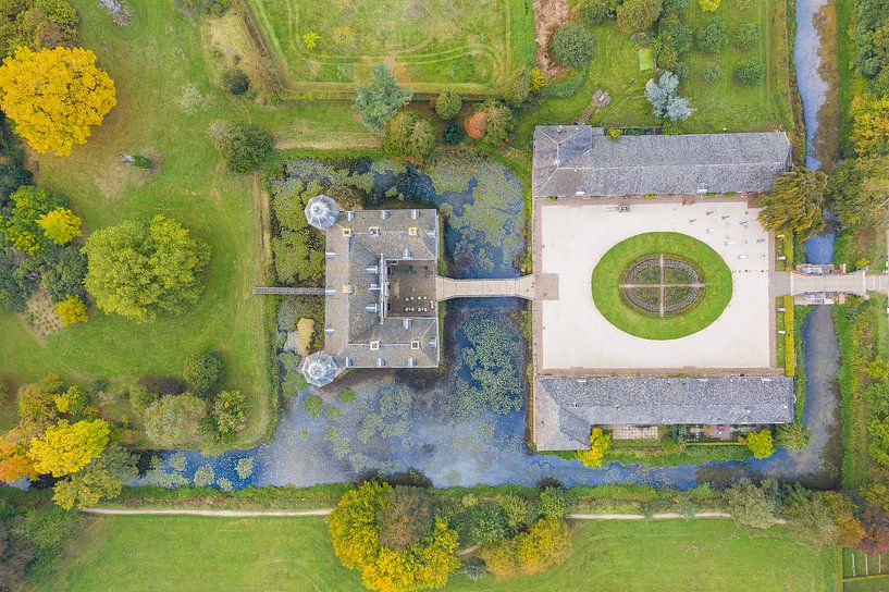Arialfoto von Schloss Slangenburg bei Doetinchem von Jeroen Kleiberg