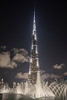 Dubai mit dem Burj Khalifa, dem höchsten Gebäude der Welt