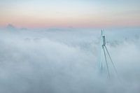 Le pont Erasmus dans le brouillard