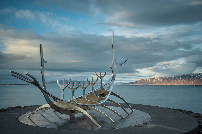 Un bel après-midi au Sun Voyager à Reykjavik, Islande par Anges van der Logt