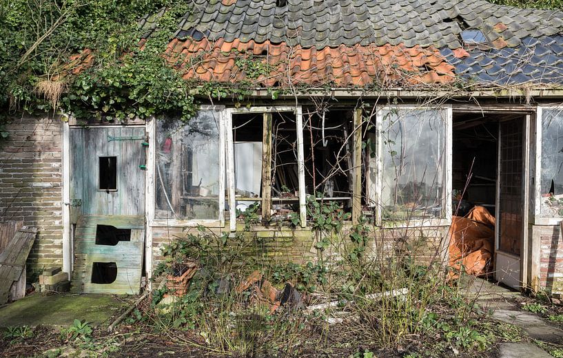 Lost in time! by Robert Kok