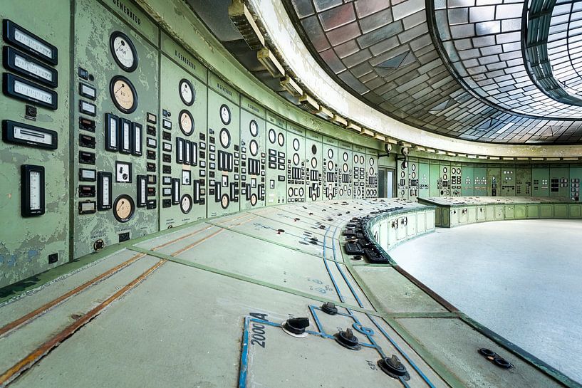 In Control. by Roman Robroek - Photos of Abandoned Buildings