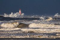 Wellen am Leuchtturm