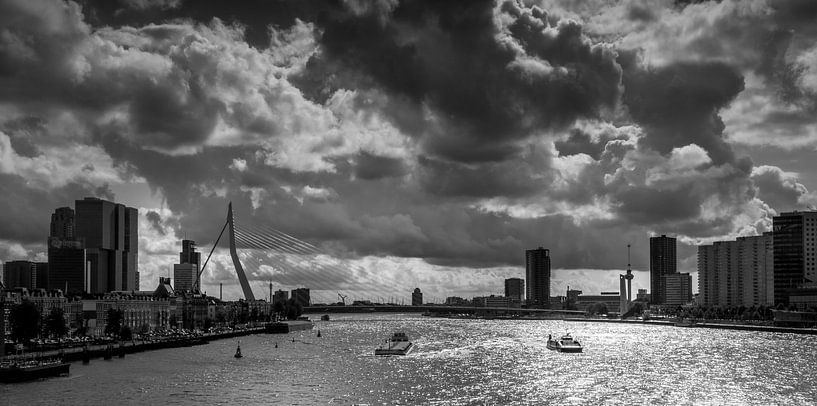 La ligne d'horizon de Rotterdam en noir et blanc par Lizanne van Spanje