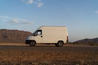 Auto, Wohnung, Arbeitsplatz