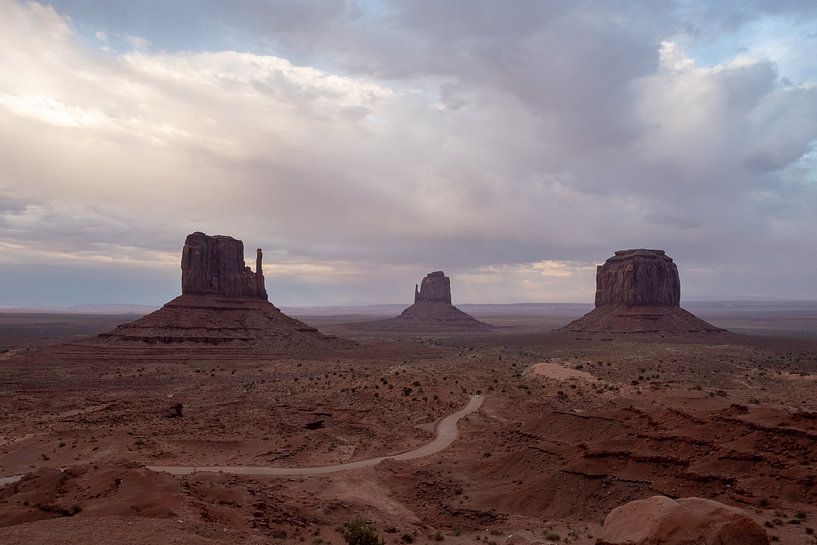 Monument Valley by Ooks Doggenaar