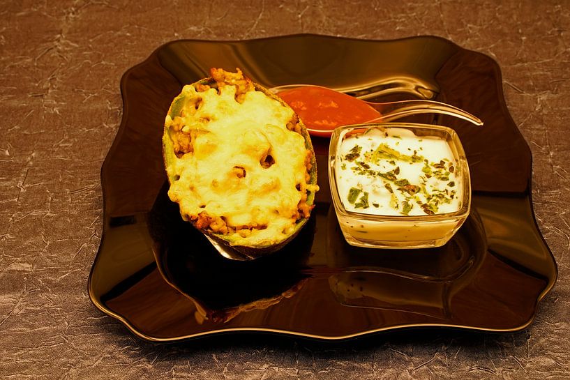 Gefüllte Avocado mit Hackfleisch und Käse überbacken von Babetts Bildergalerie