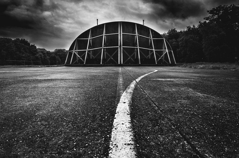 Bunker by Jeroen Linnenkamp