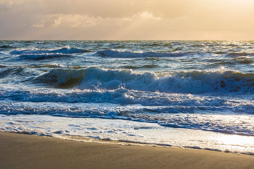 Golven op de Oostzee van Werner Dieterich