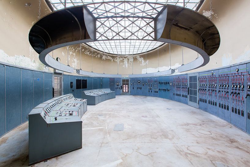 In control von David Van Bael