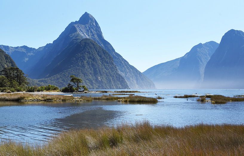 Mitre Peak und Milford Sound, Neuseeland von Rini Kools