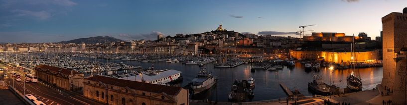 Large panorama sur le Vieux Port par Werner Lerooy