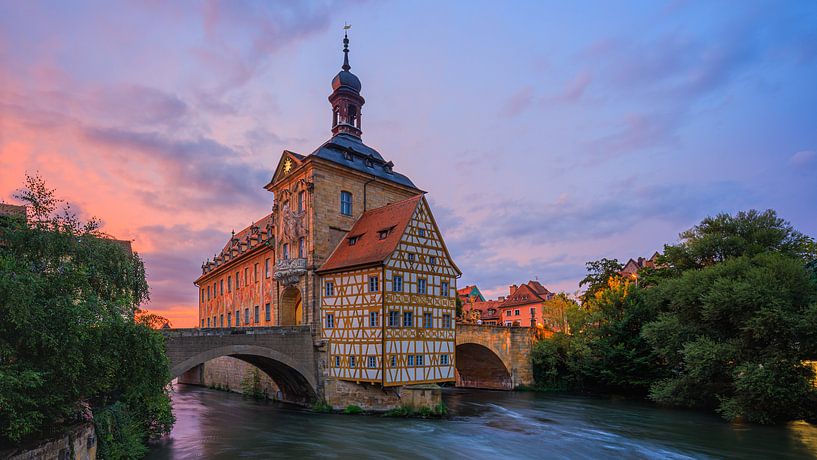 Zonsondergang bij het oude stadhuis in Bamberg, Beieren, Duitsland van Henk Meijer Photography