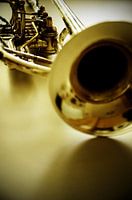 Trompette en gros plan avec reflets
