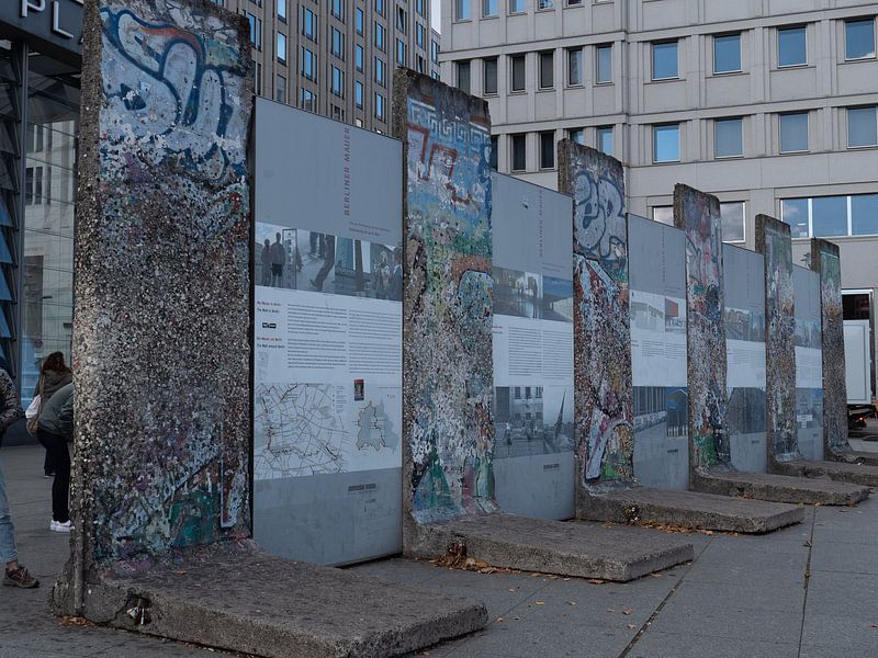 Denkmal Berliner Mauer von Henri van Rheenen
