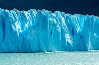 Frozen Cathedral – The Breathing Wall