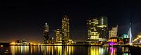 Kop van Zuid bij nacht panorama kleur
