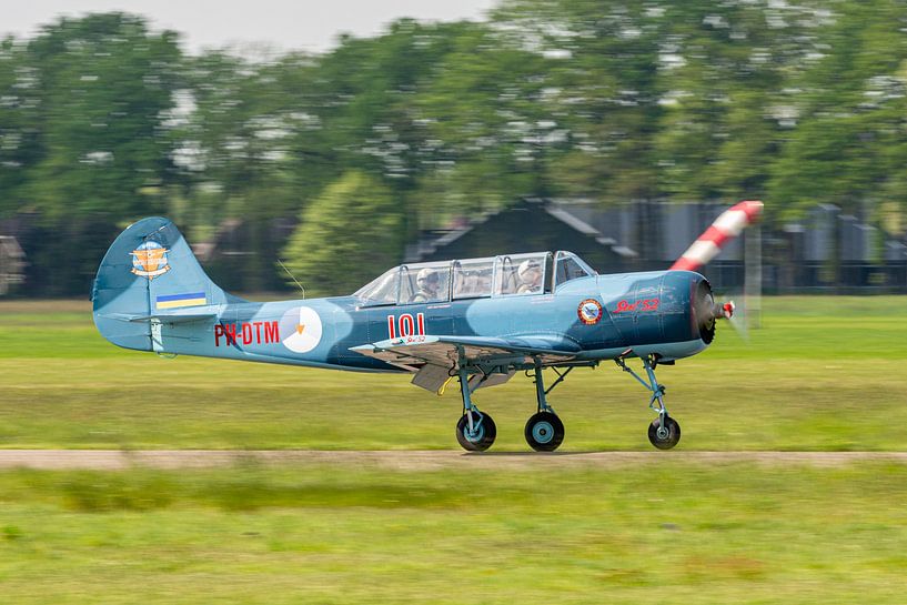 classic plane at teuge airport by Arthur Bruinen