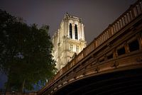 Der ewige Charme der Pont Notre-Dame: Erleben Sie die Geschichte von Paris
