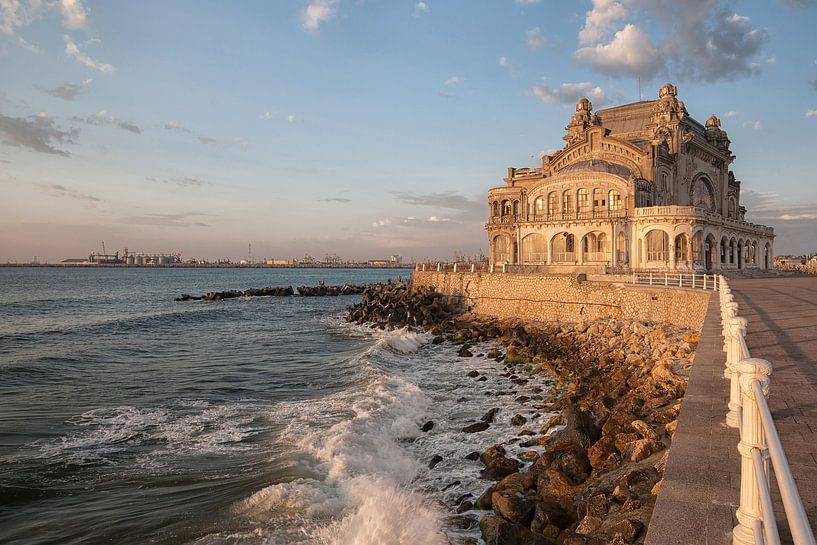 Constanta Casino  von Hettie Planckaert