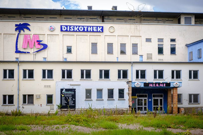 Diskothek Miami par Evert Jan Luchies