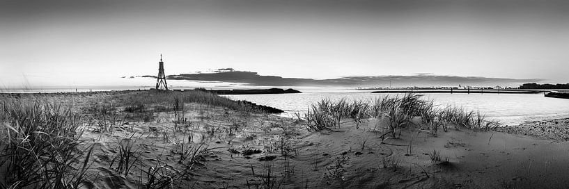 Plage de Cuxhafen en noir et blanc par Manfred Voss, Photographie Noir et Blanc