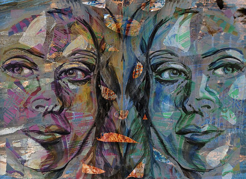 Mirrored Gesicht von ART Eva Maria