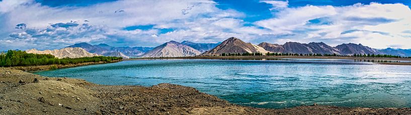 Panorama Yamdrok See, Tibet von Rietje Bulthuis
