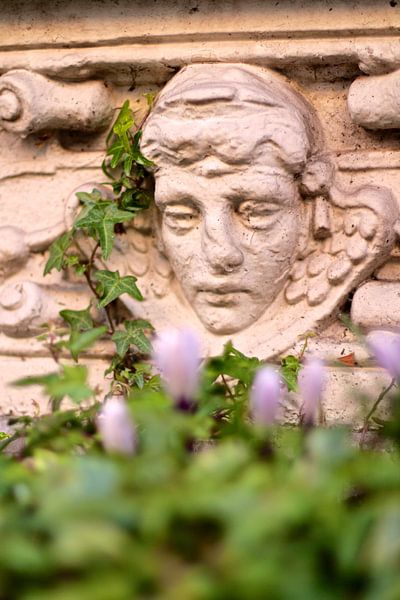 Heure par Marianna Pobedimova