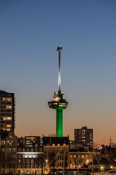 Euromast Rotterdam am Abend von Patrick Verhoef