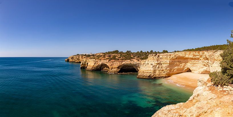 Algarve Portugal by Dennis Eckert