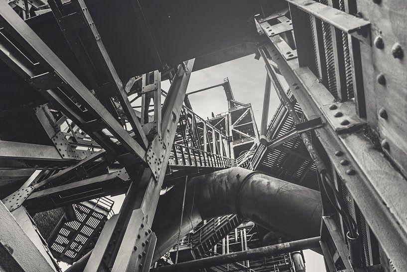 Treppe zum Hochofen - Landschaftspark Duisburg Nord von Jakob Baranowski - Photography - Video - Photoshop