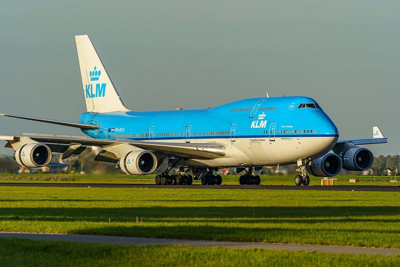 KLM Boeing 747-400 &quot;City of Beijing&quot; (PH-BFU). par Jaap van den Berg
