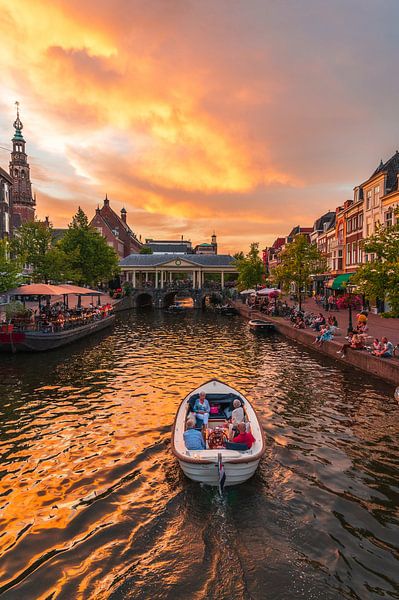 Leiden - Coucher de soleil sur le Koornbrug en bateau (0056) par Reezyard