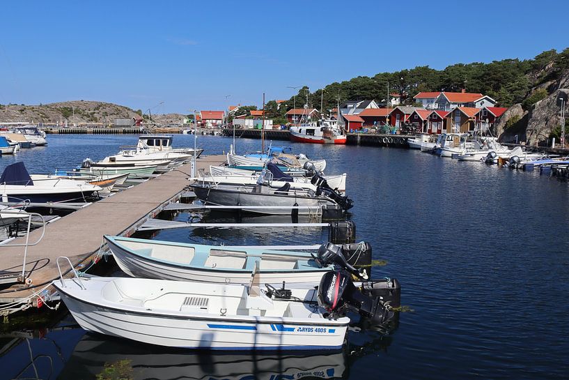 Harbour View Reso, Bohuslan archipelago, Sweden by Imladris Images