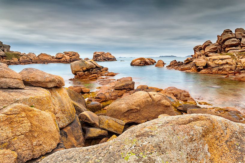 Rock formations near Ploumanac'h in Brittany, France by Evert Jan Luchies