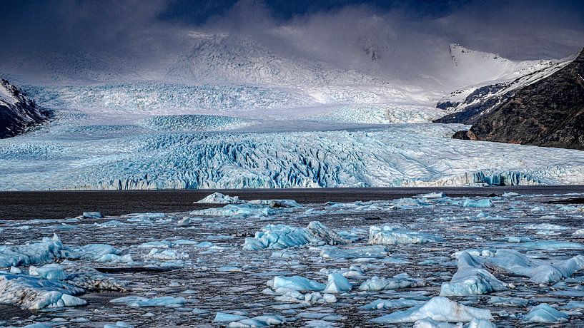 Iceland by Maarten van der Voorde