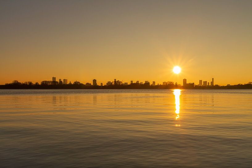 Ligne d'horizon de Rotterdam par MS Fotografie | Marc van der Stelt